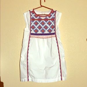 Beautiful summer dress with embroidery!
